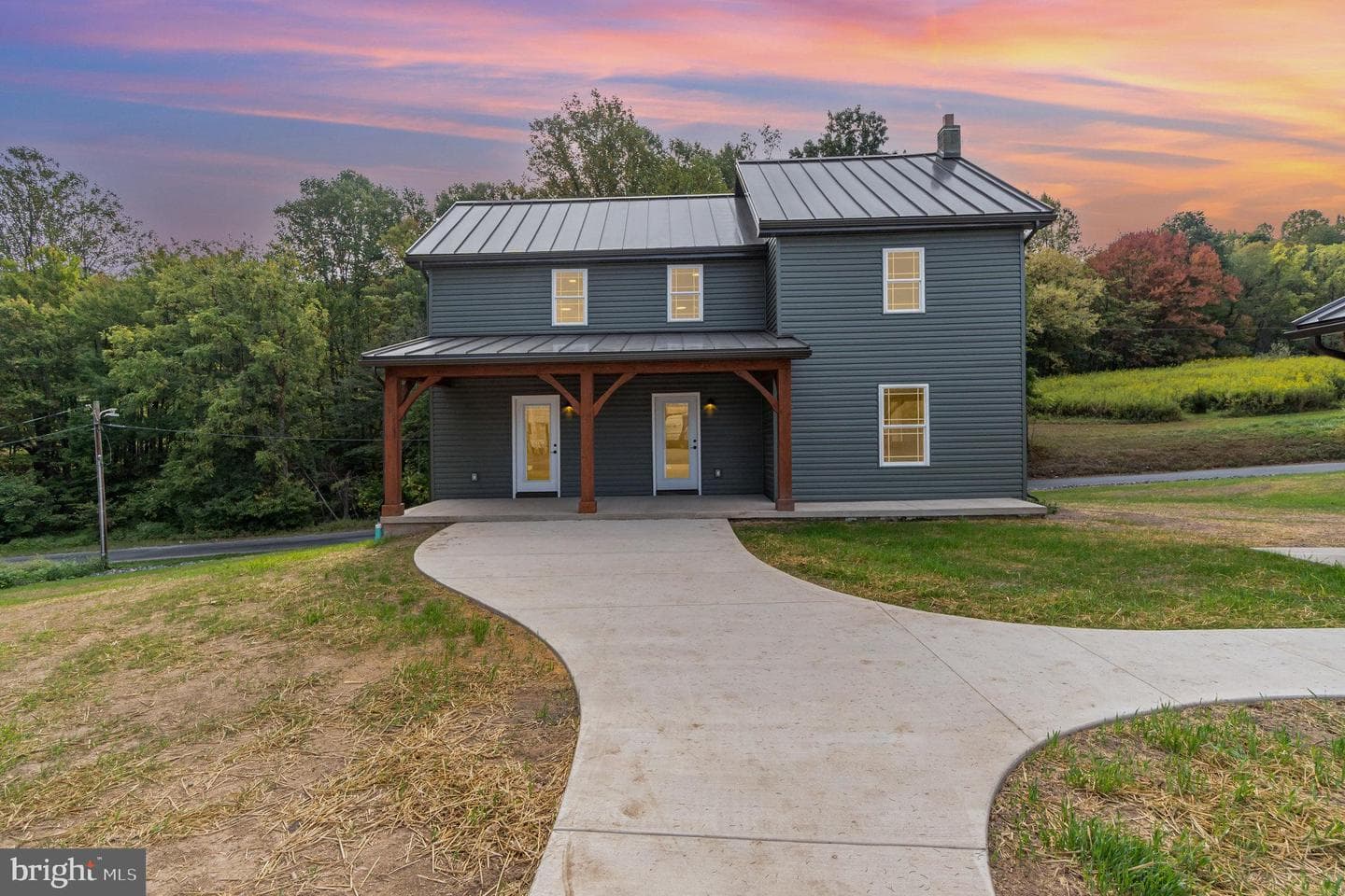 892 Owl Hollow Road photo 1