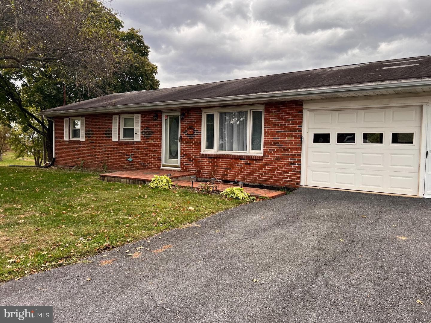 377 Linton Hill Road photo 1