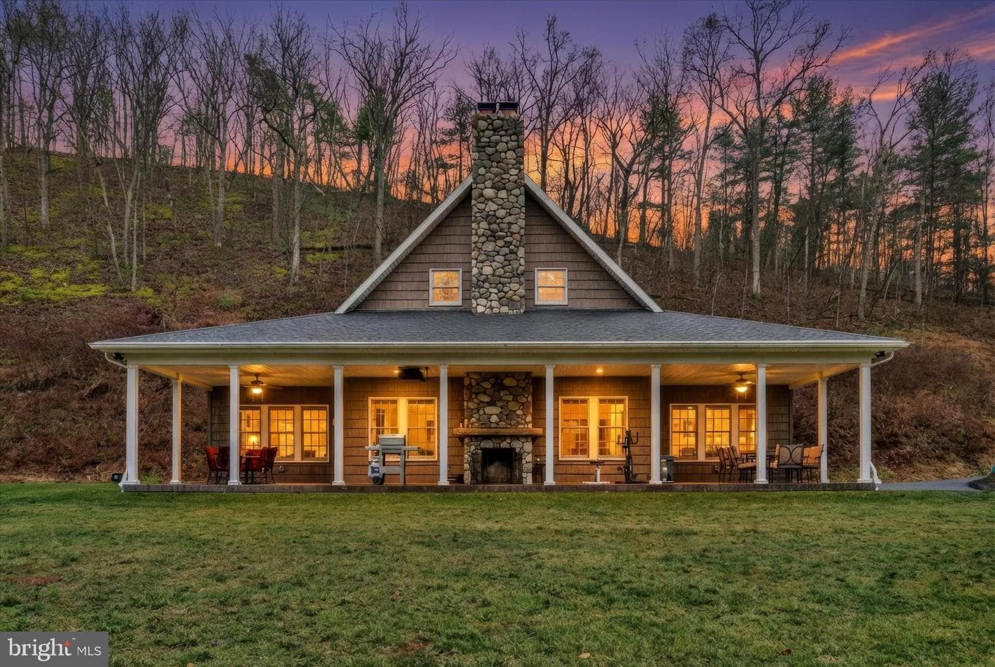 1232 Newport Road photo 1