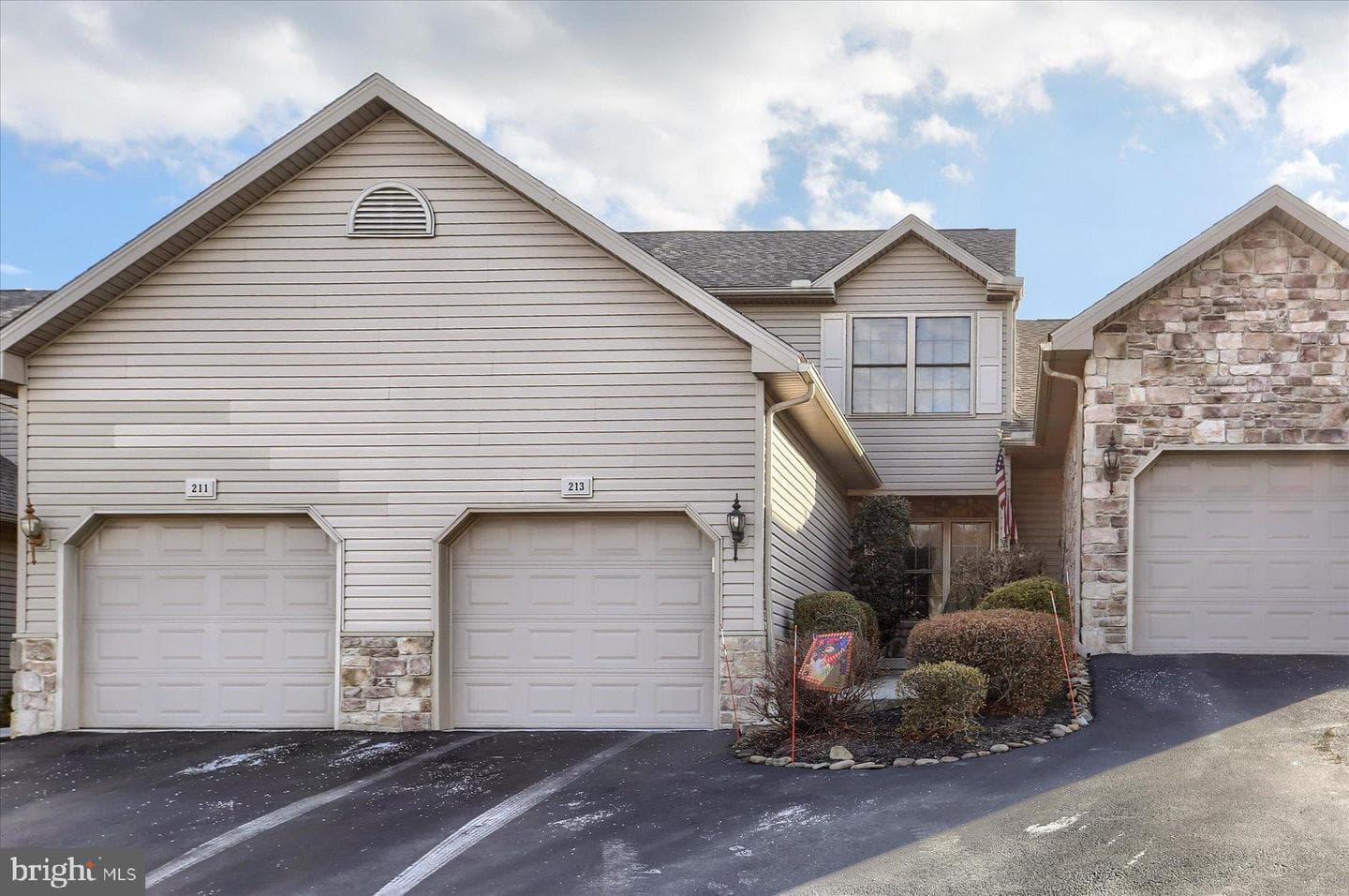 213 Whitetail Terrace photo 1