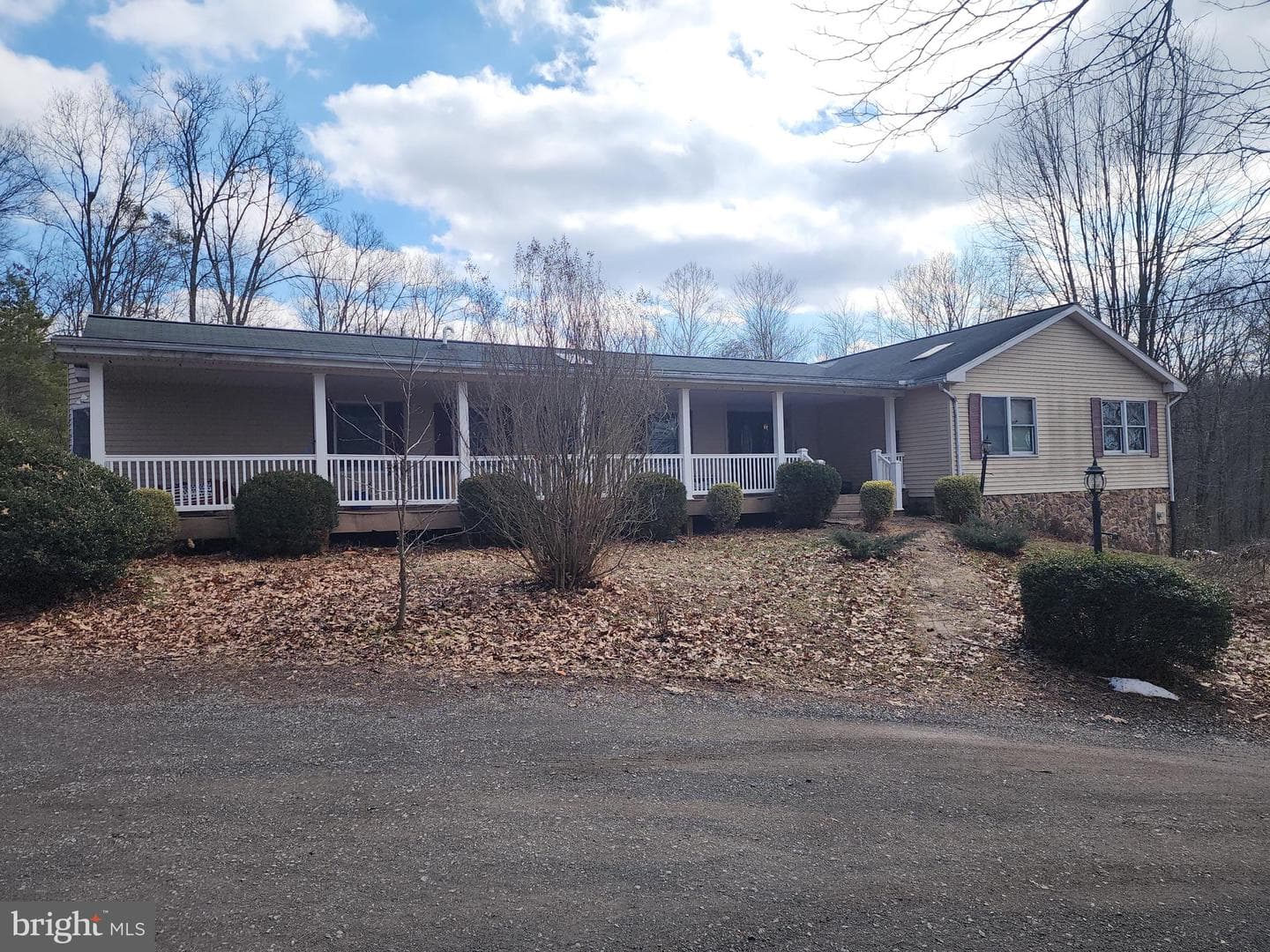 429 Dark Hollow Road photo 1