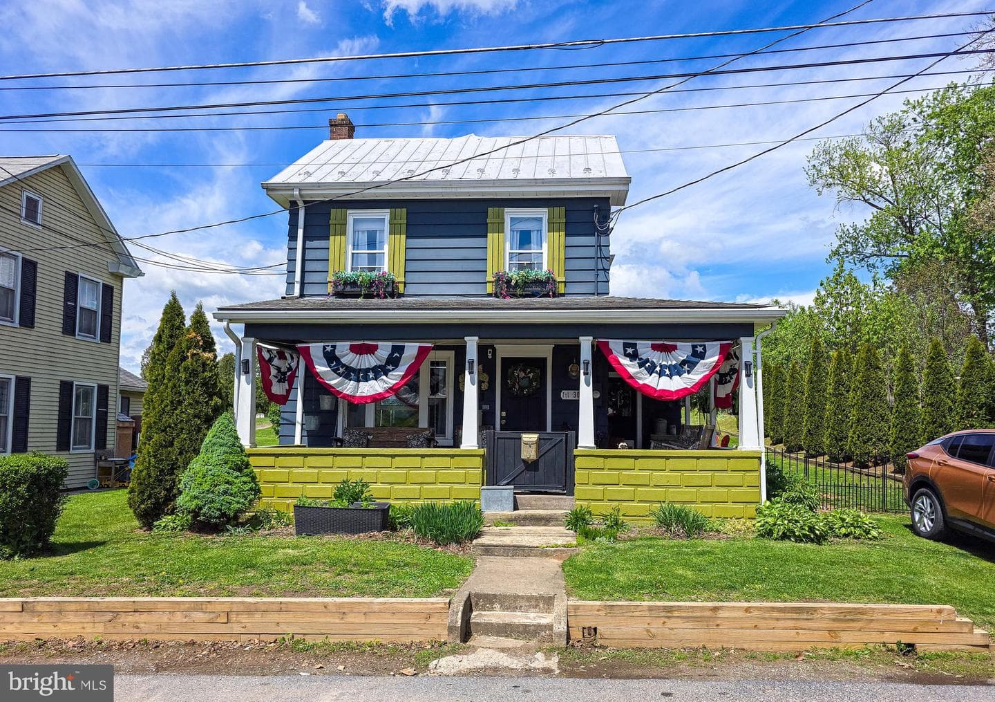 305 Prospect Avenue