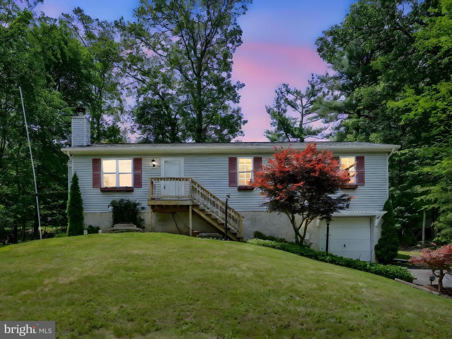 95 Comanche Drive photo 1