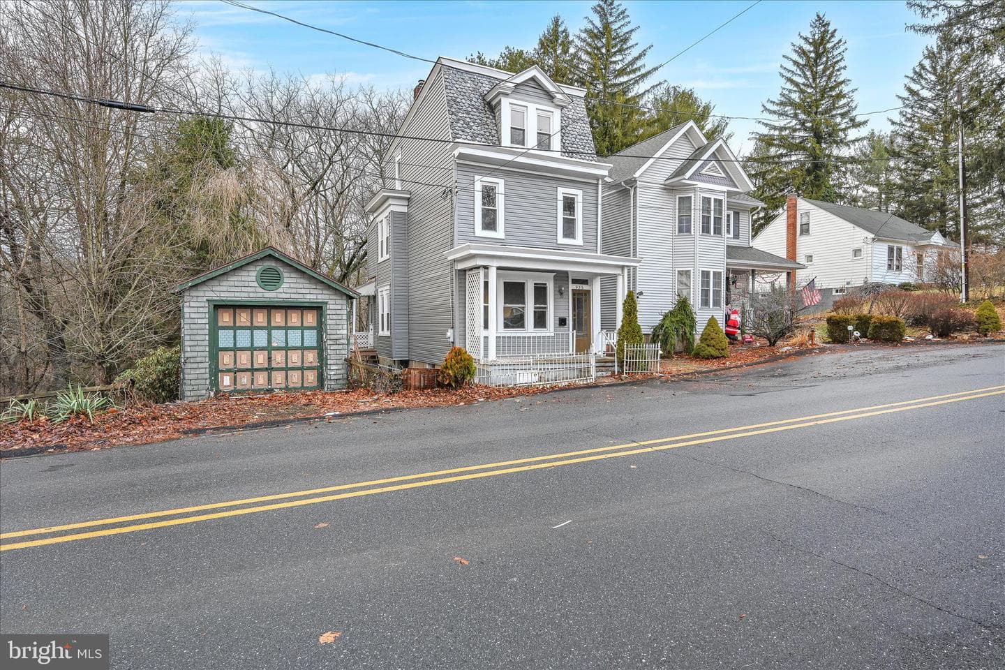 935 N Centre Street photo 1
