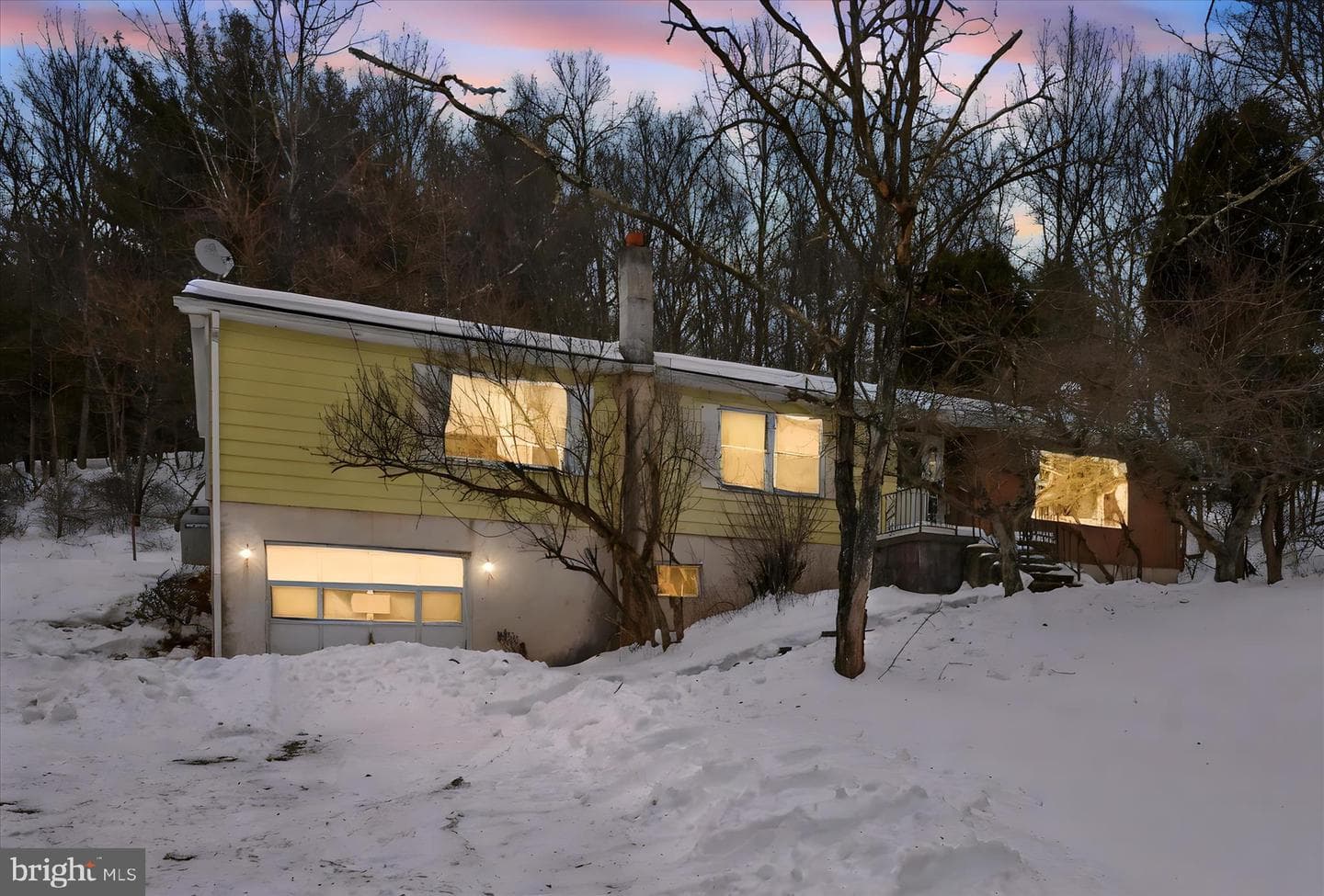 283 Pleasant Valley Road photo 1