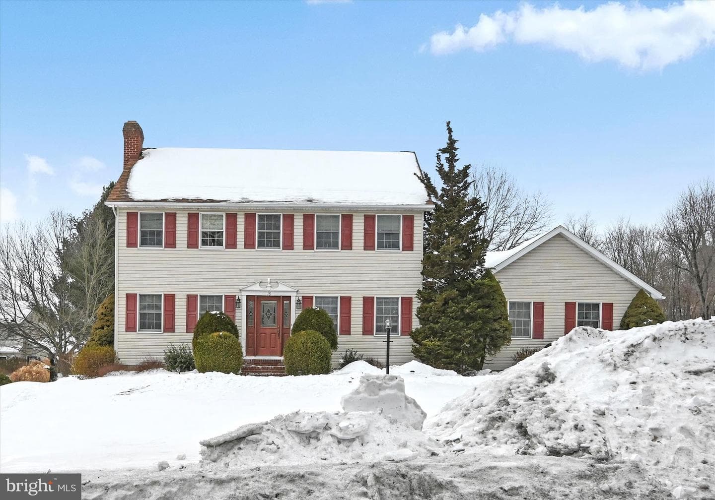 19 Fox Hollow Road photo 1