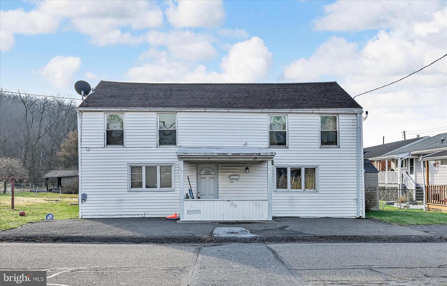 408 E Lawton Street photo 1