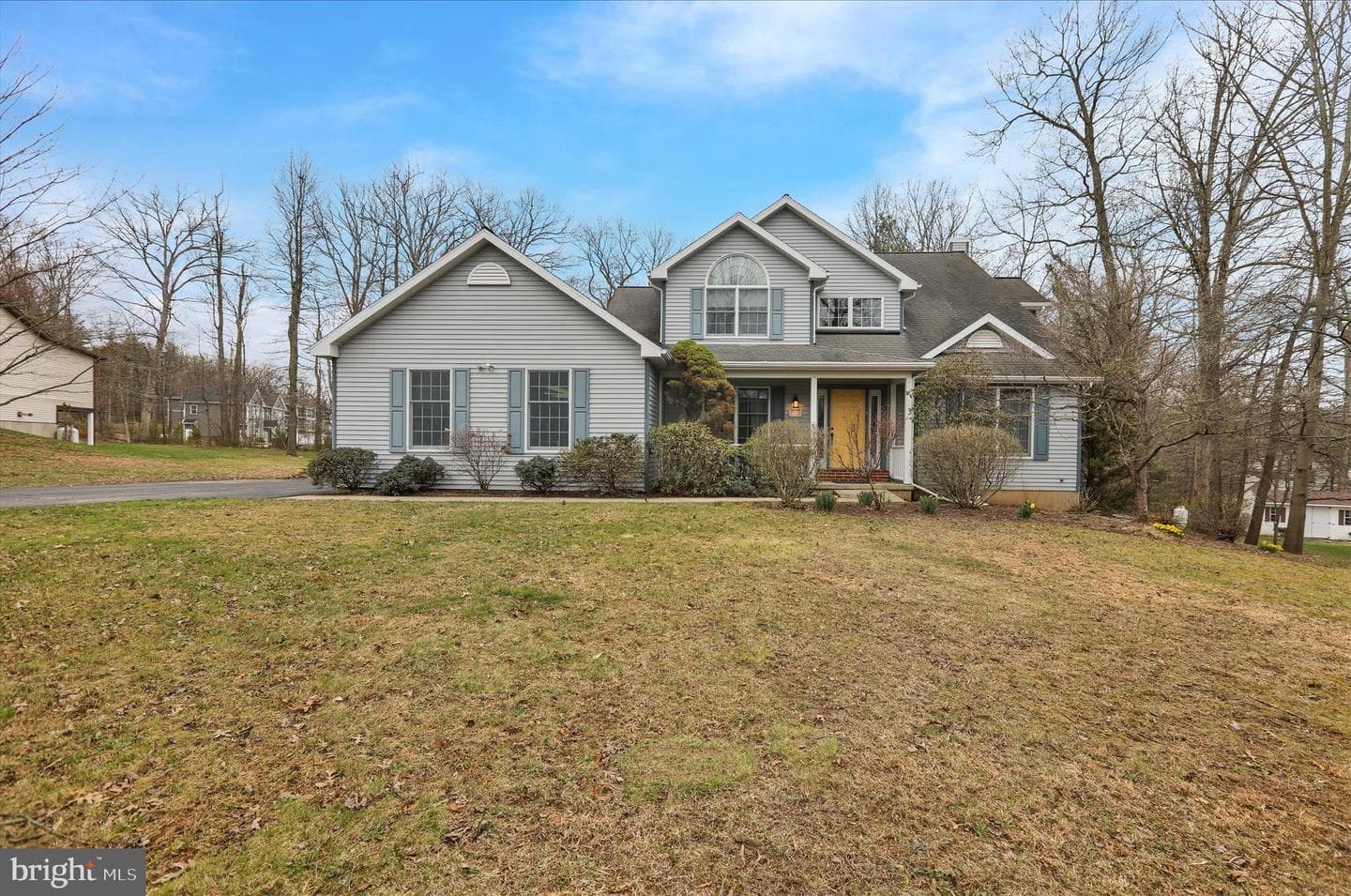 2004 Ridgeview Drive