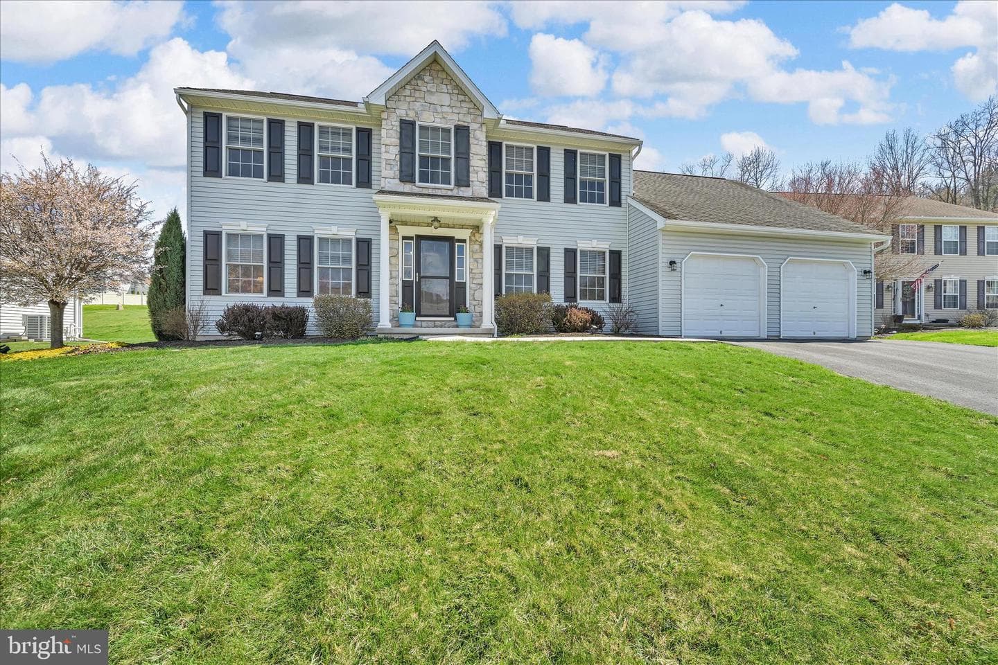 111 Holly Road