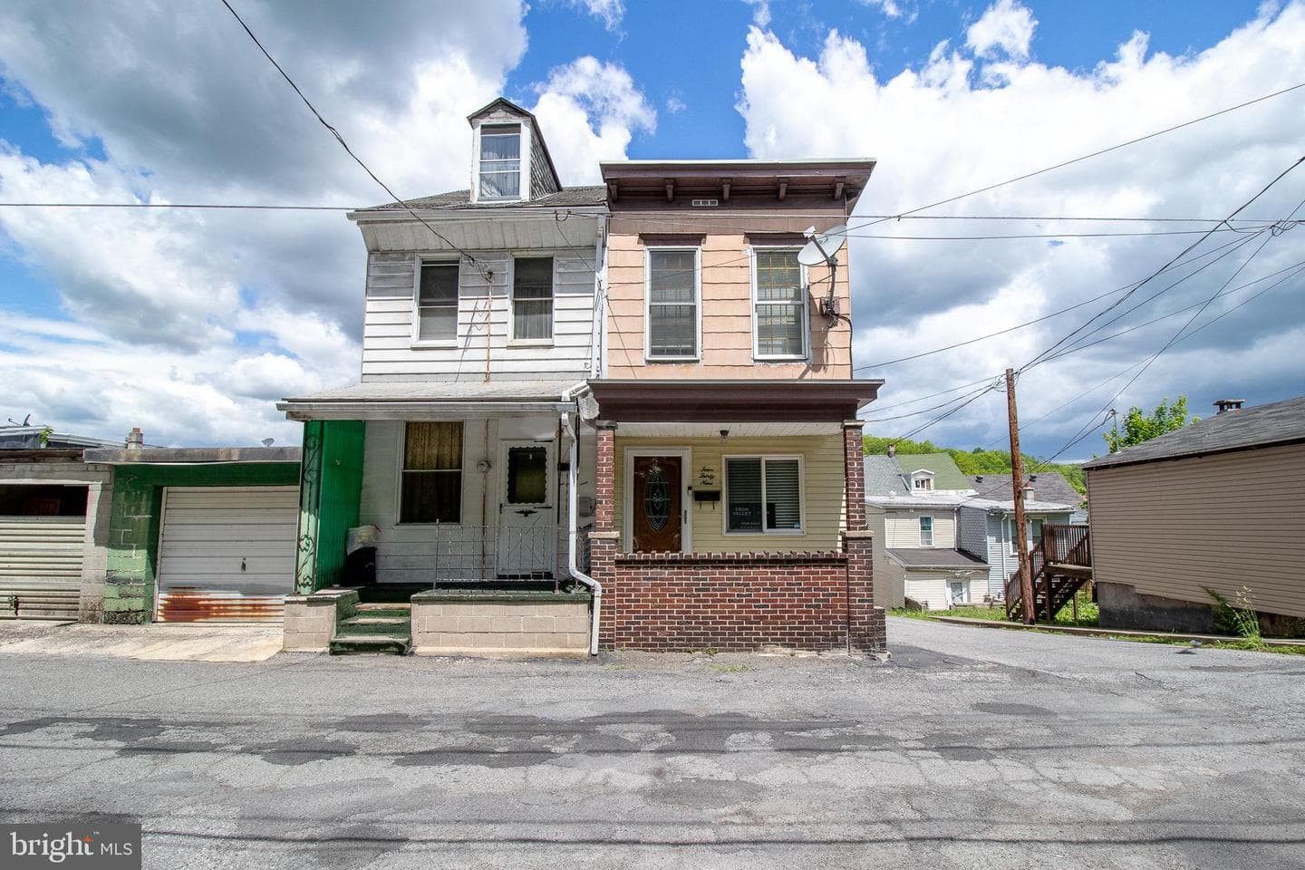 439 South Street E