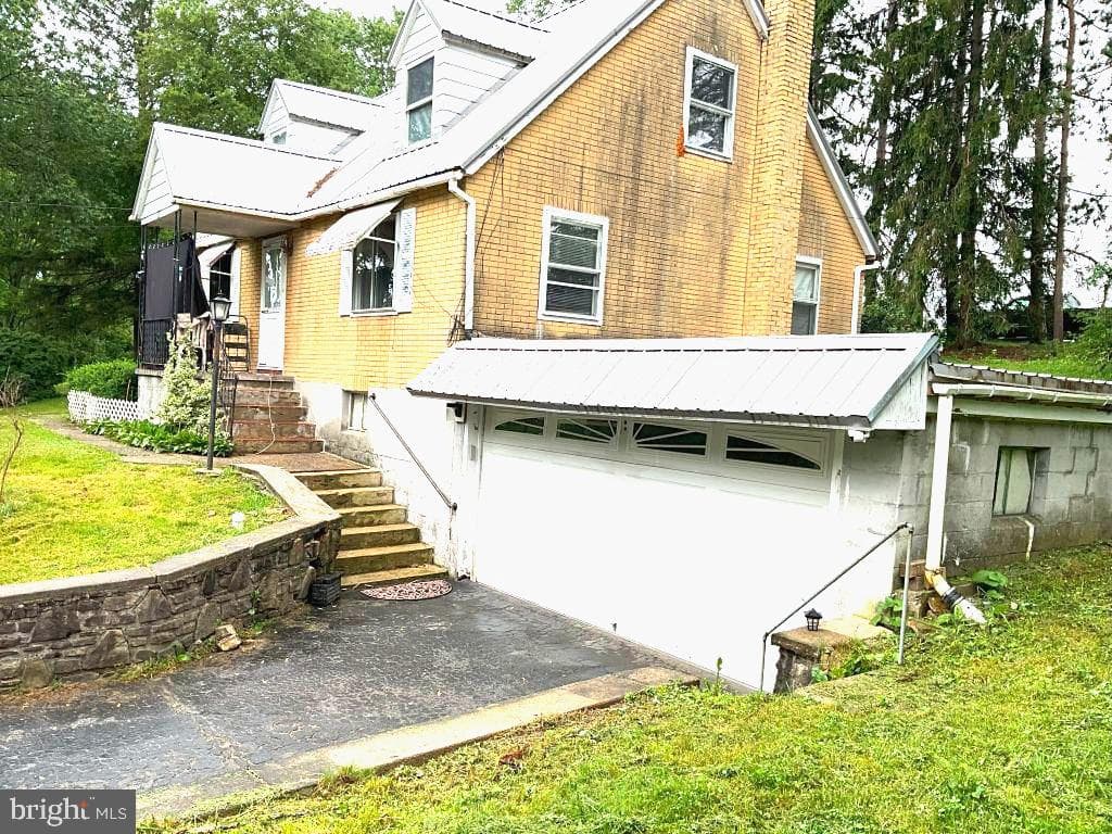 139 Cessna Hill Road photo 1