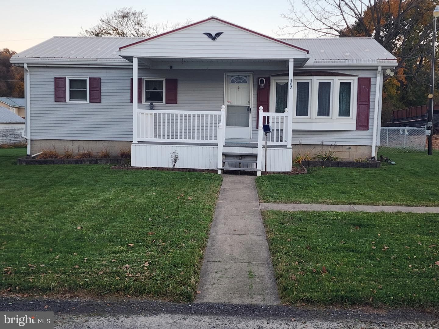 107 E Church Street photo 1
