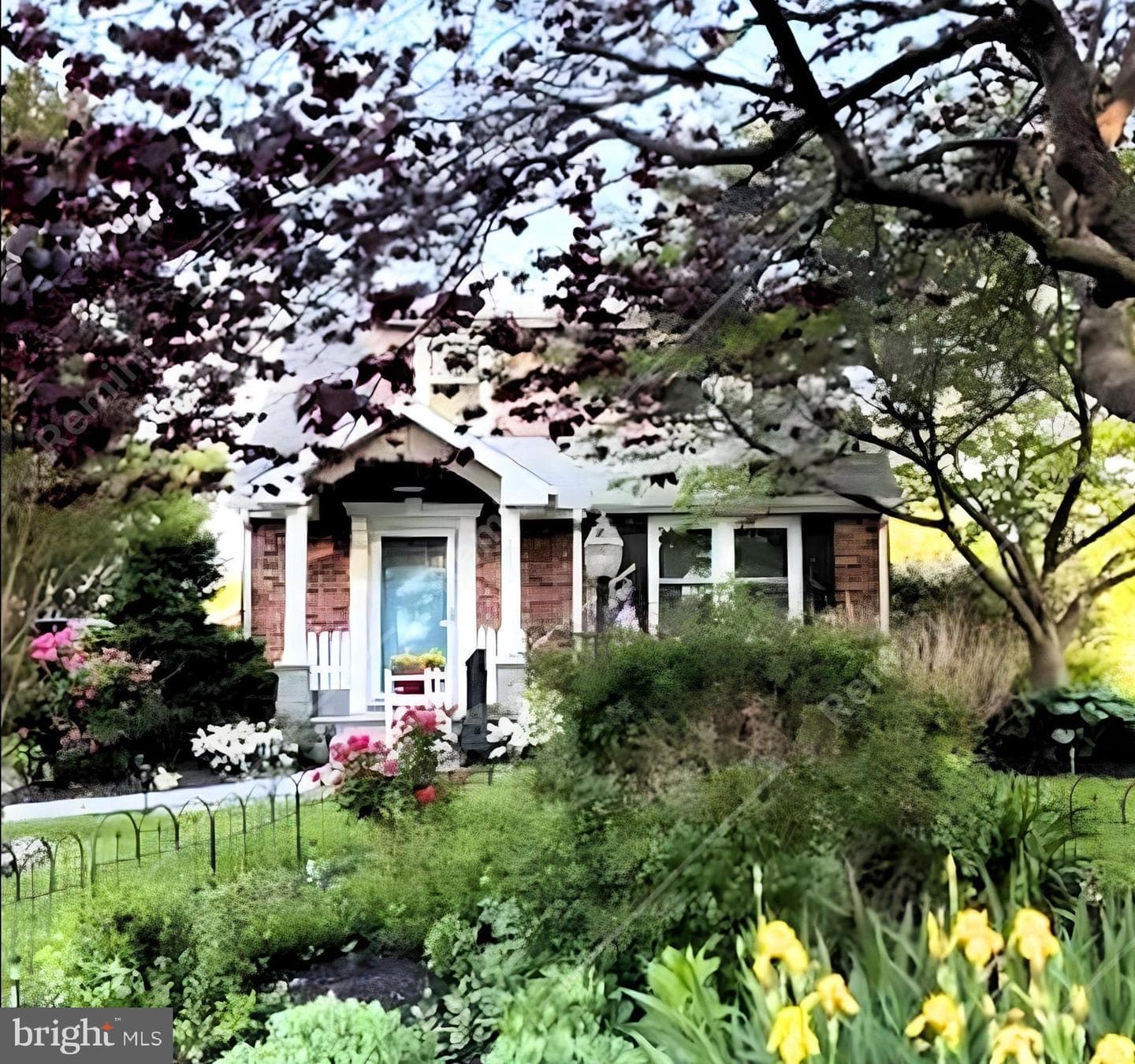 550 S Russell Street photo 1