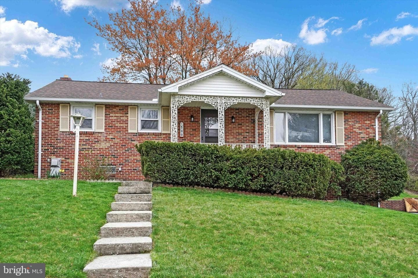 500 Maywood Road photo 1