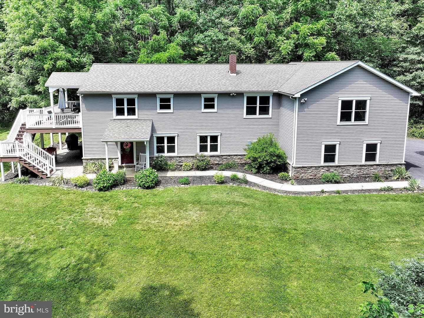 550 Sandpiper Lane photo 1