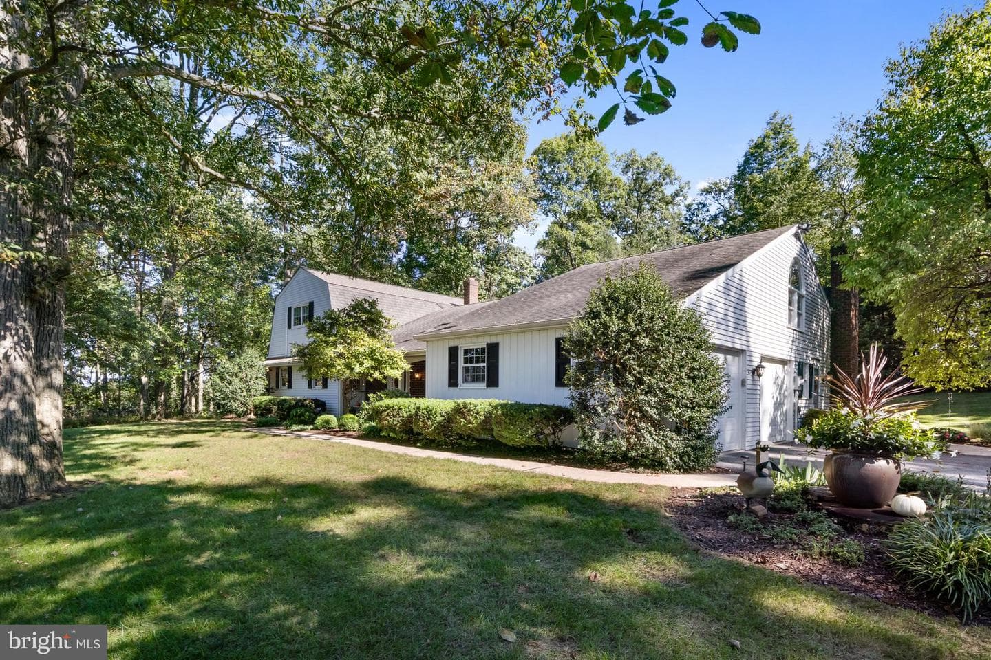 13625 Ridge Road photo 1