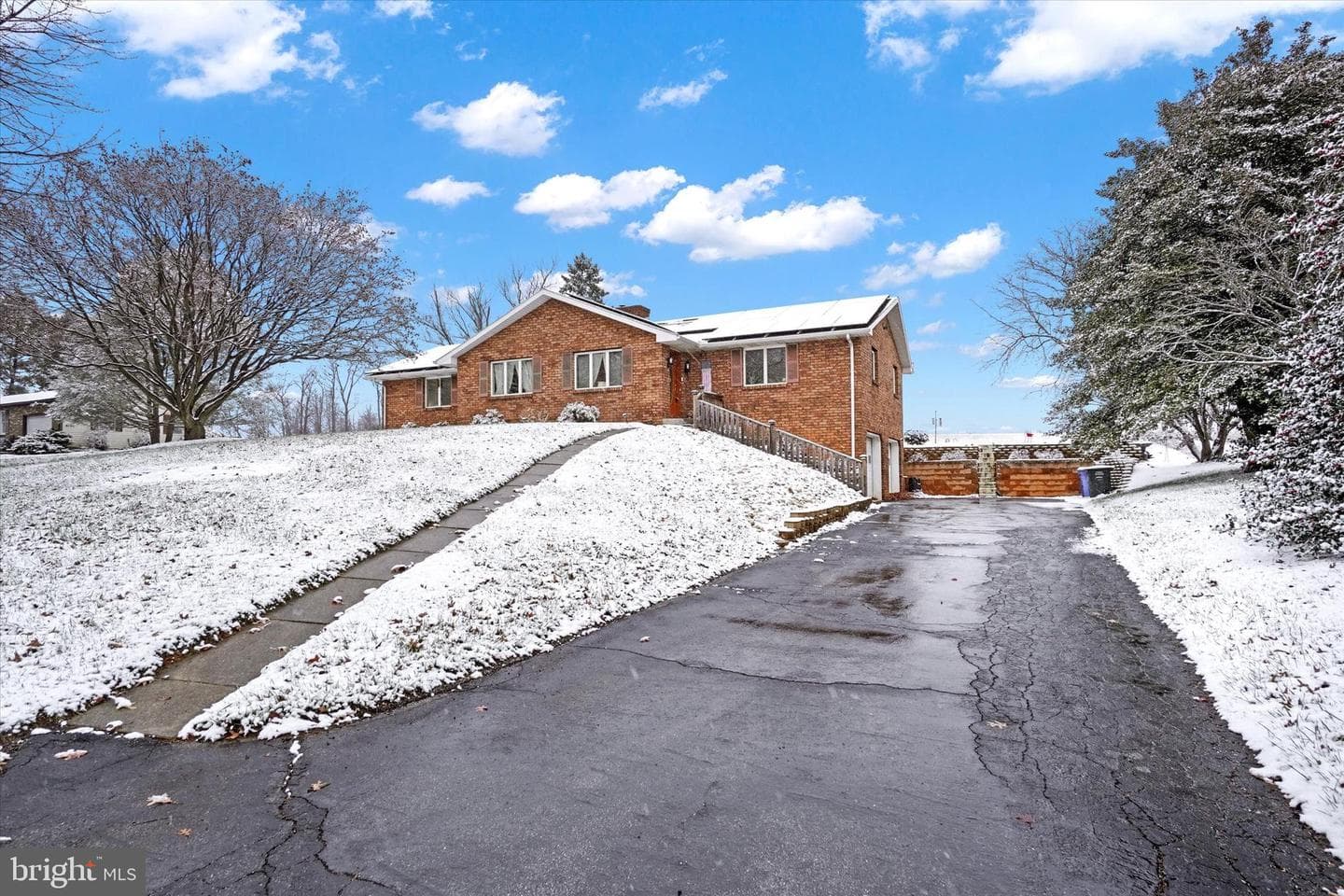 821 Juli Drive photo 1
