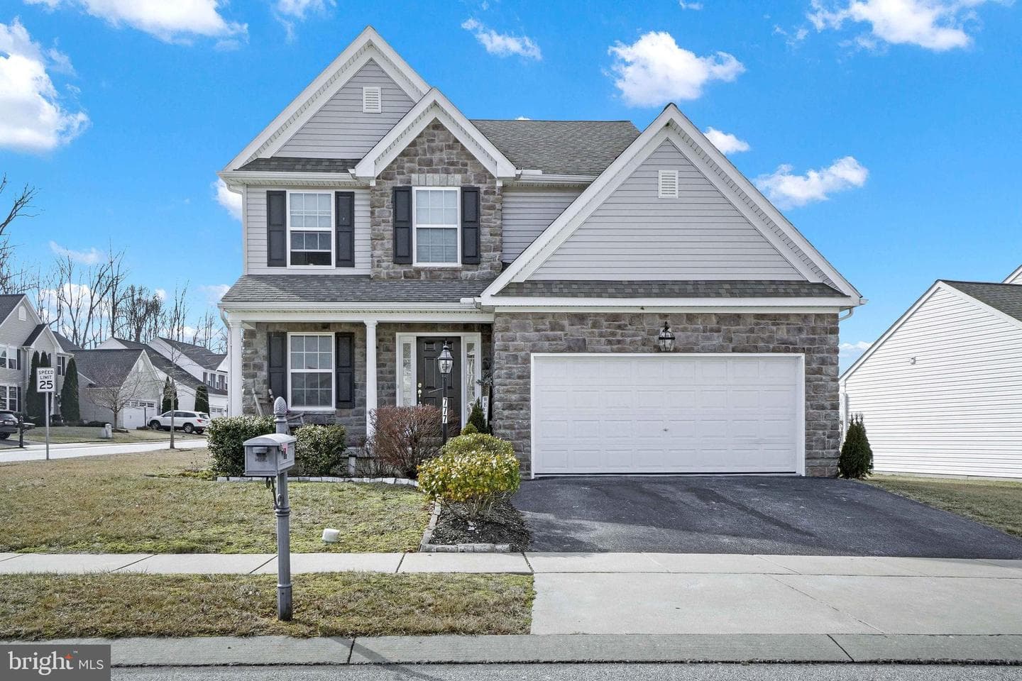 777 Cougar Pointe Circle photo 1