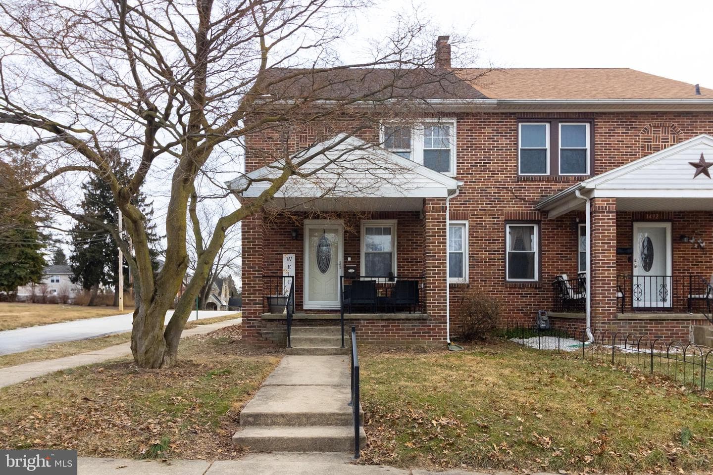 1494 E Philadelphia Street photo 1