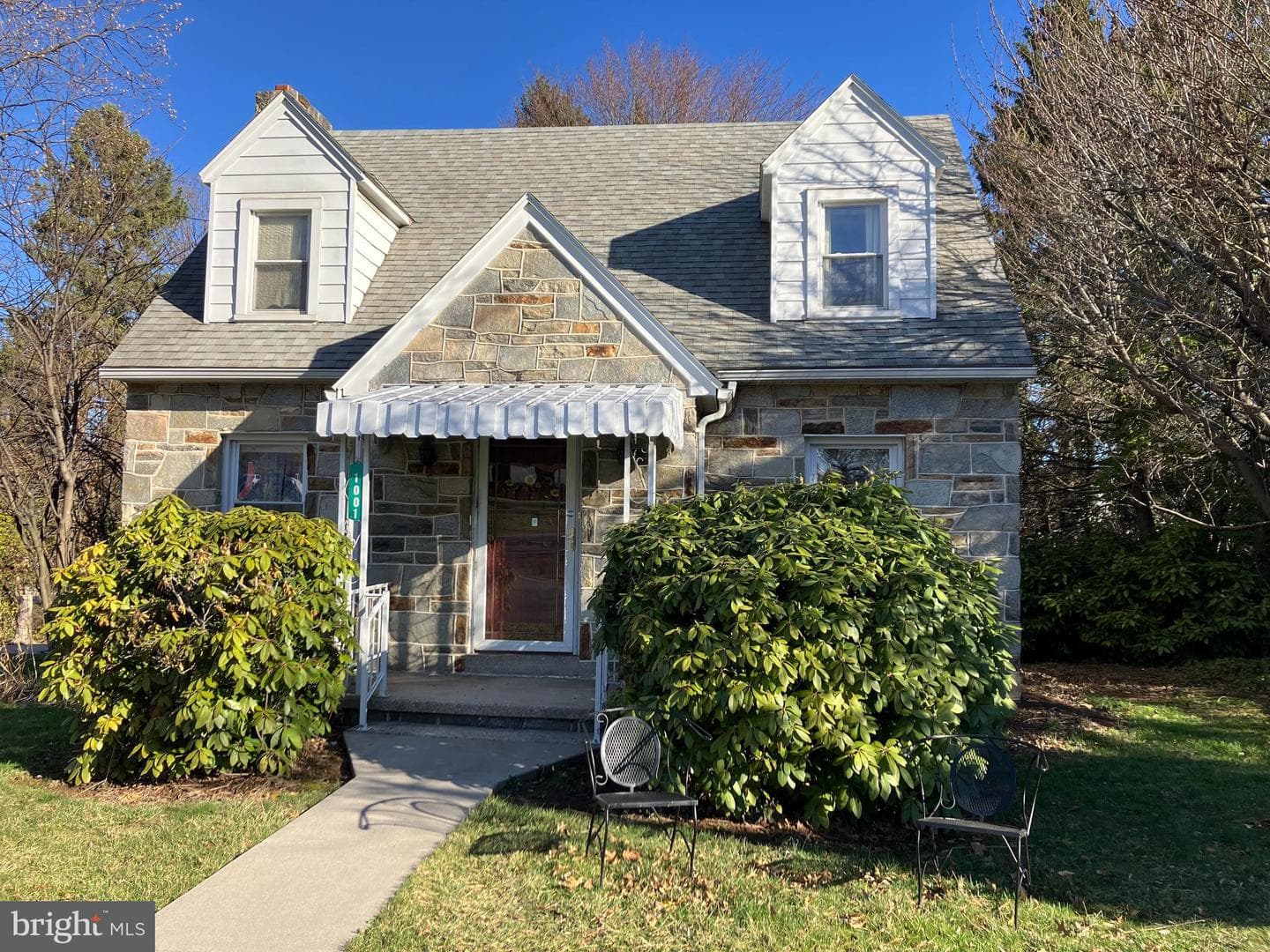 1001 Southern Road photo 1