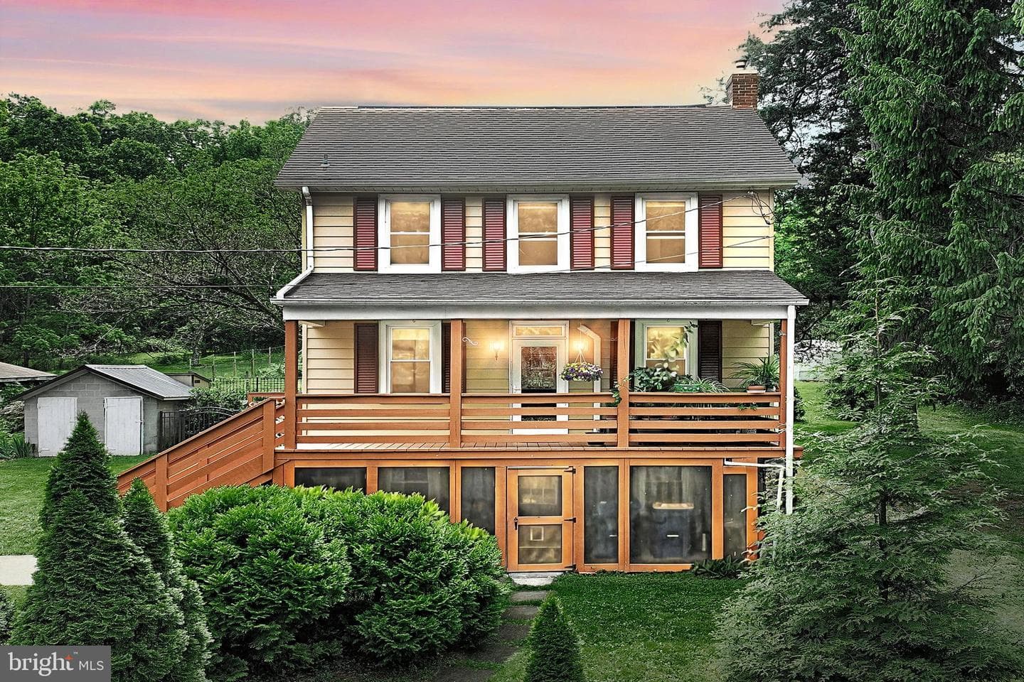 15342 Country Club Road photo 1