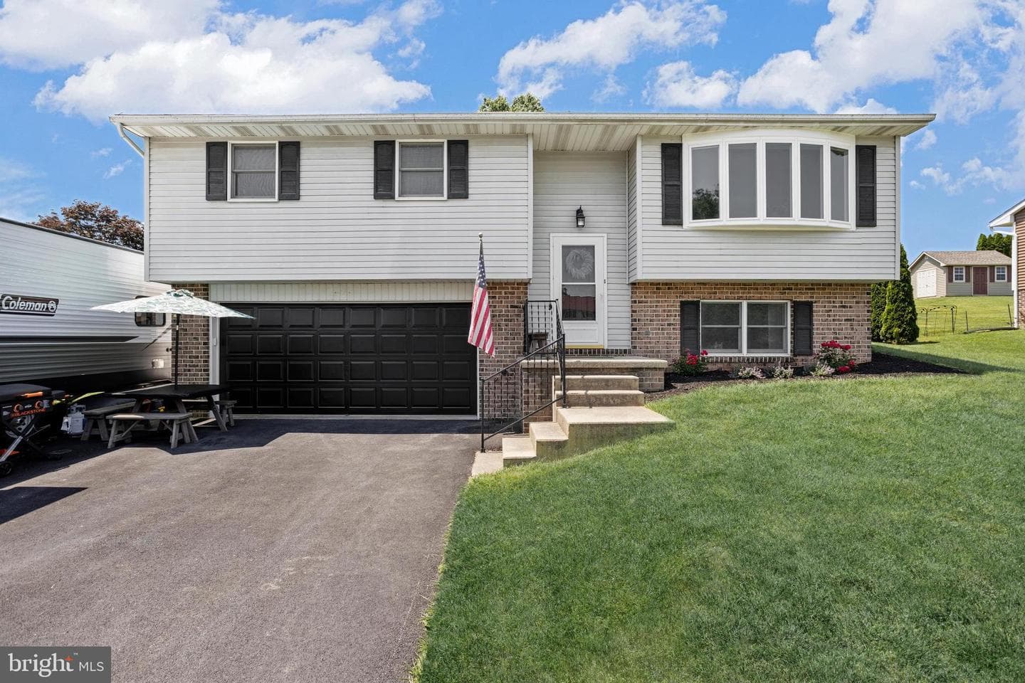 244 Lena Drive photo 1