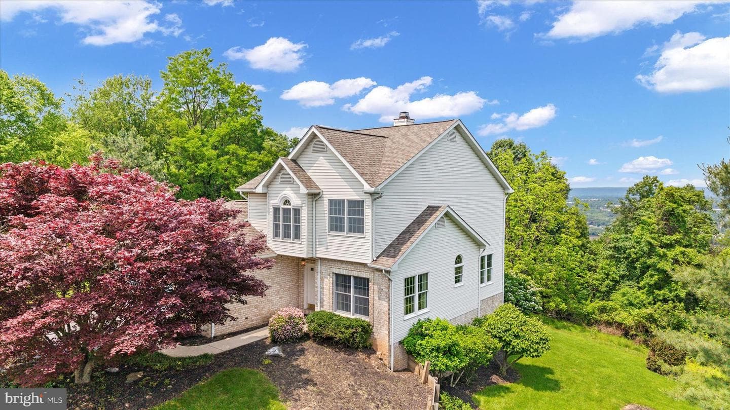 269 Willis Road photo 1