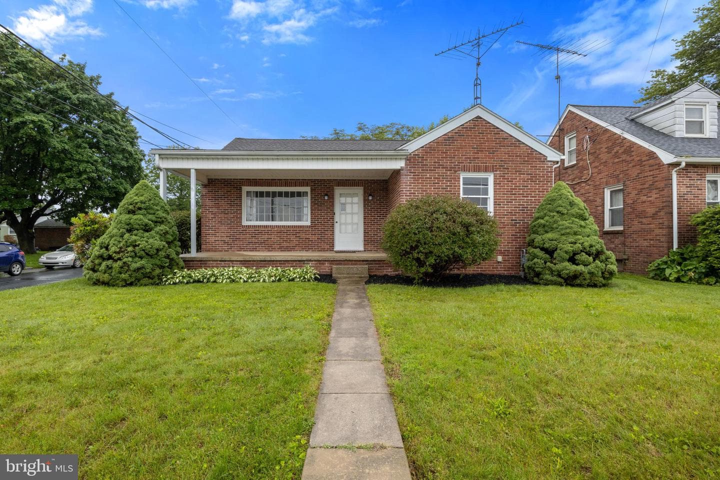 131 Musser Street photo 1