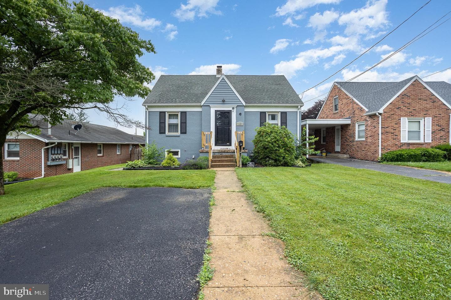 102 N Williams Street photo 1