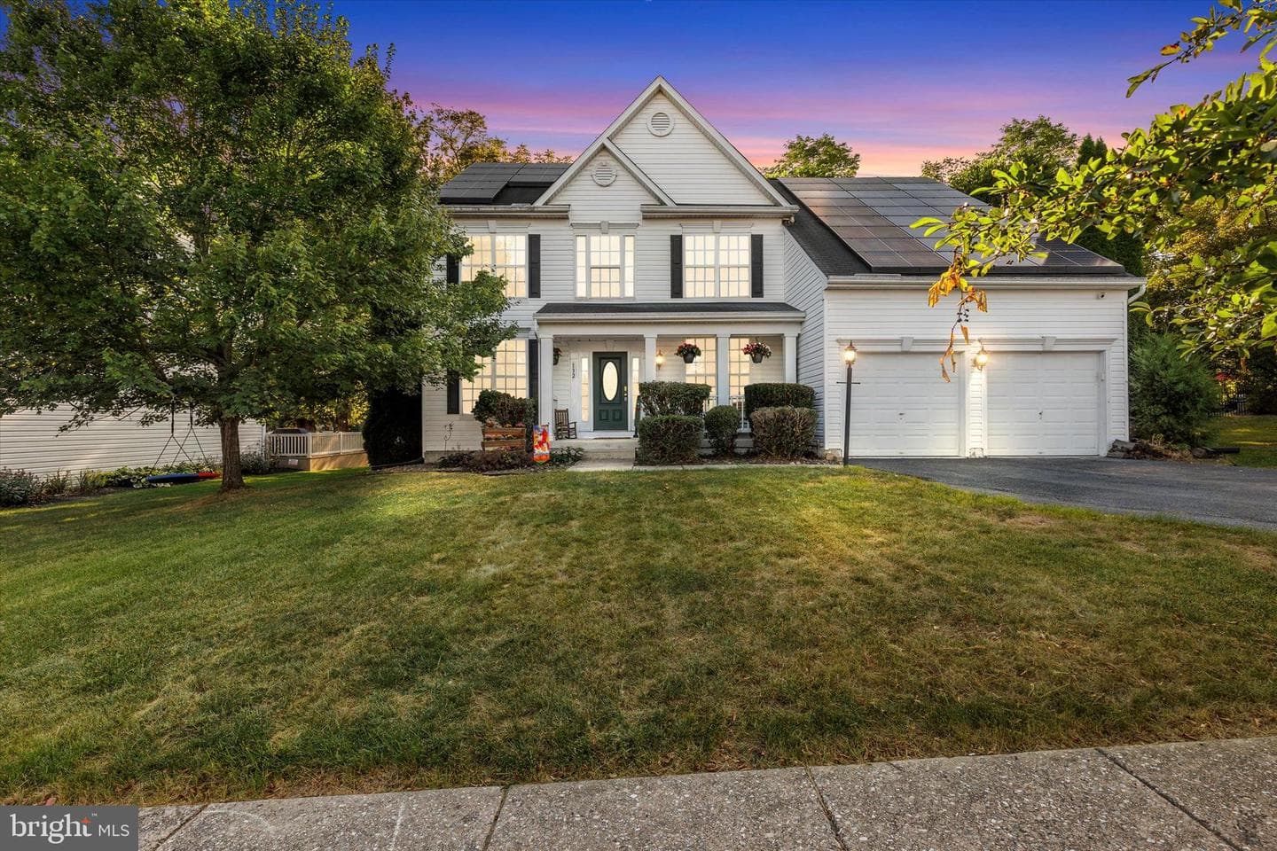 132 Stonebridge Drive photo 1