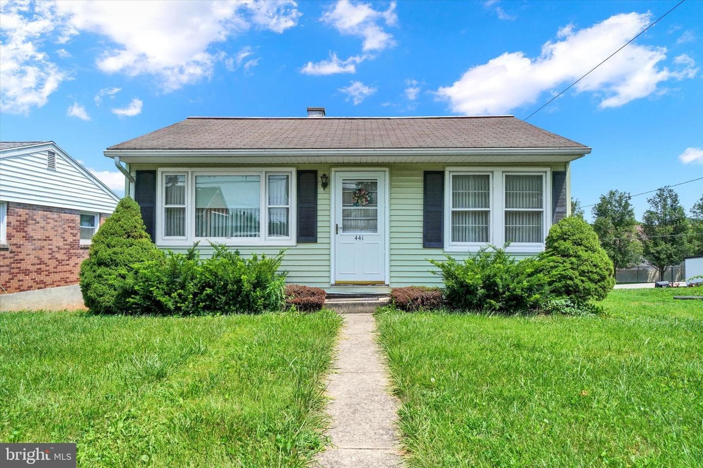 441 W Maple Street photo 1