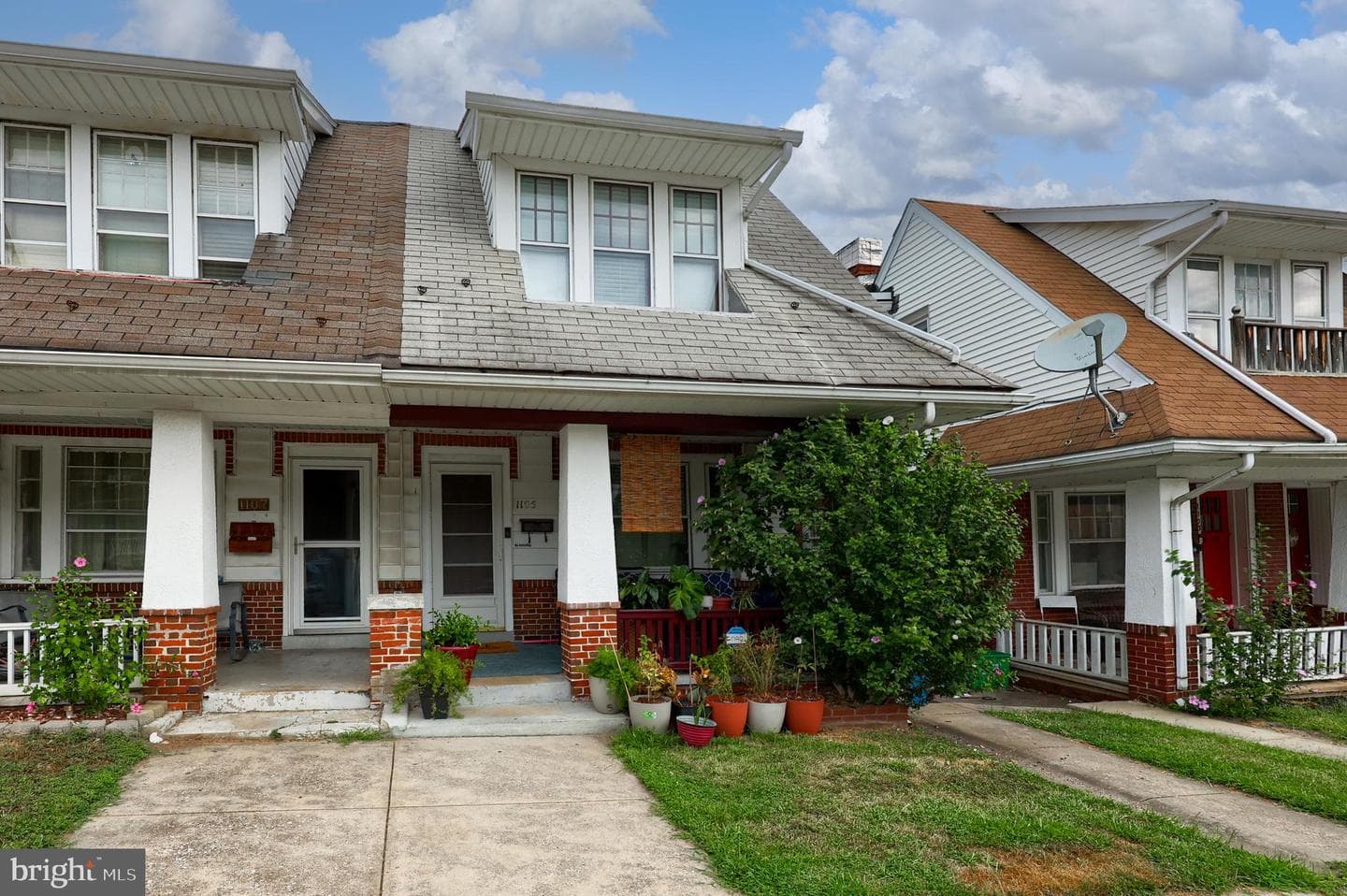 1105 W Princess Street photo 1