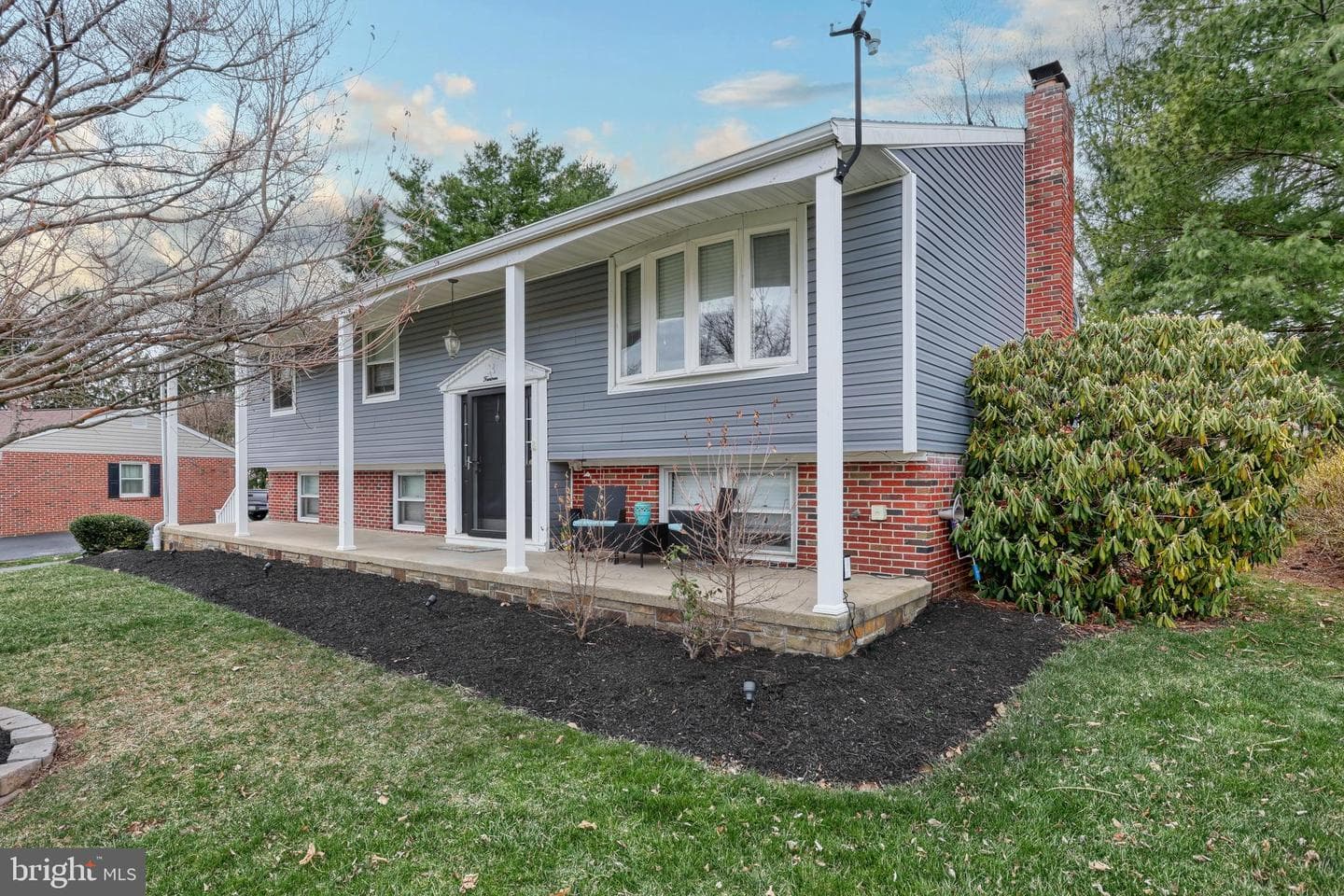 14 Covington Drive photo 1