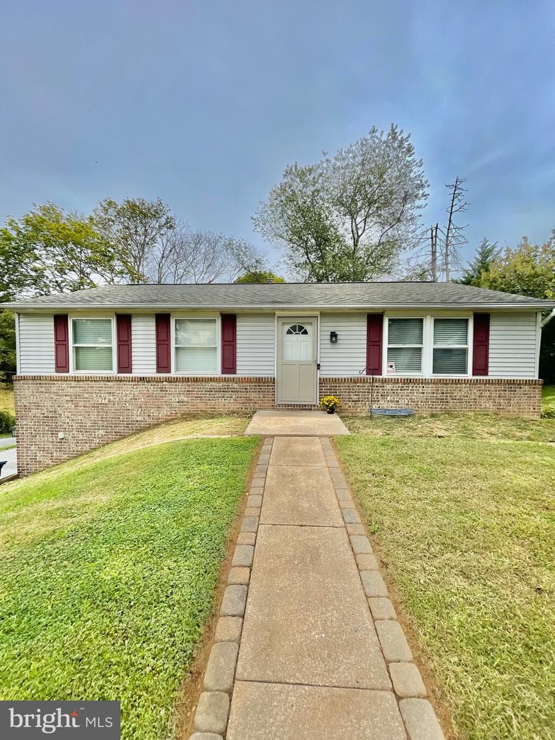 1 Valley View Road