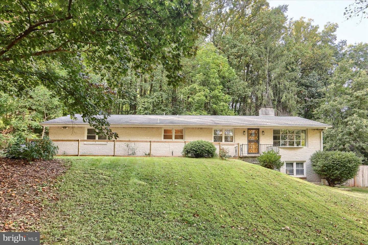 5790 Carlisle Road photo 1
