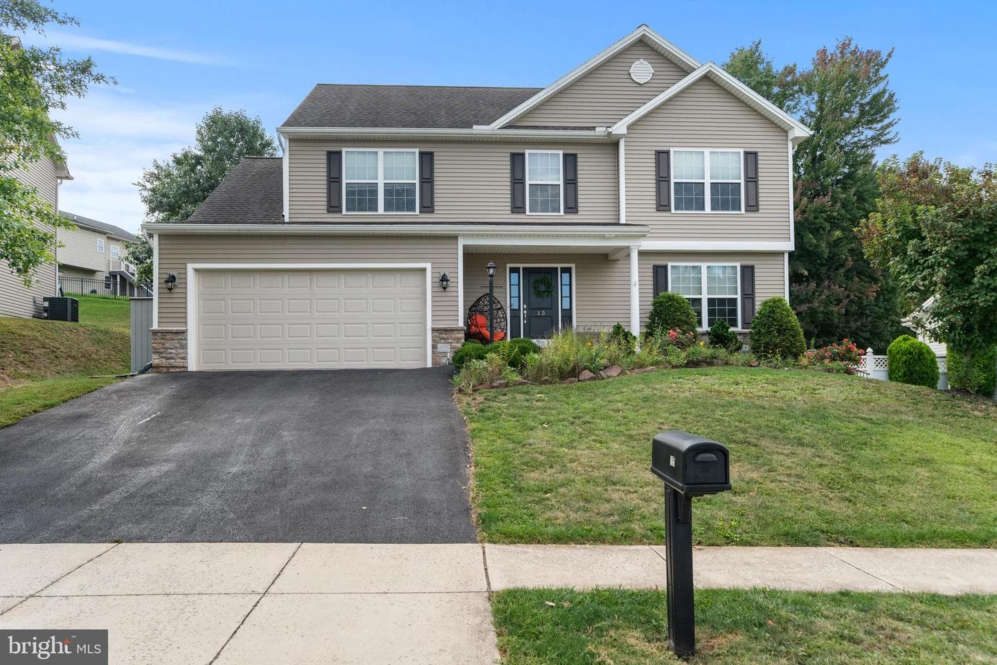 15 Winterberry Lane photo 1