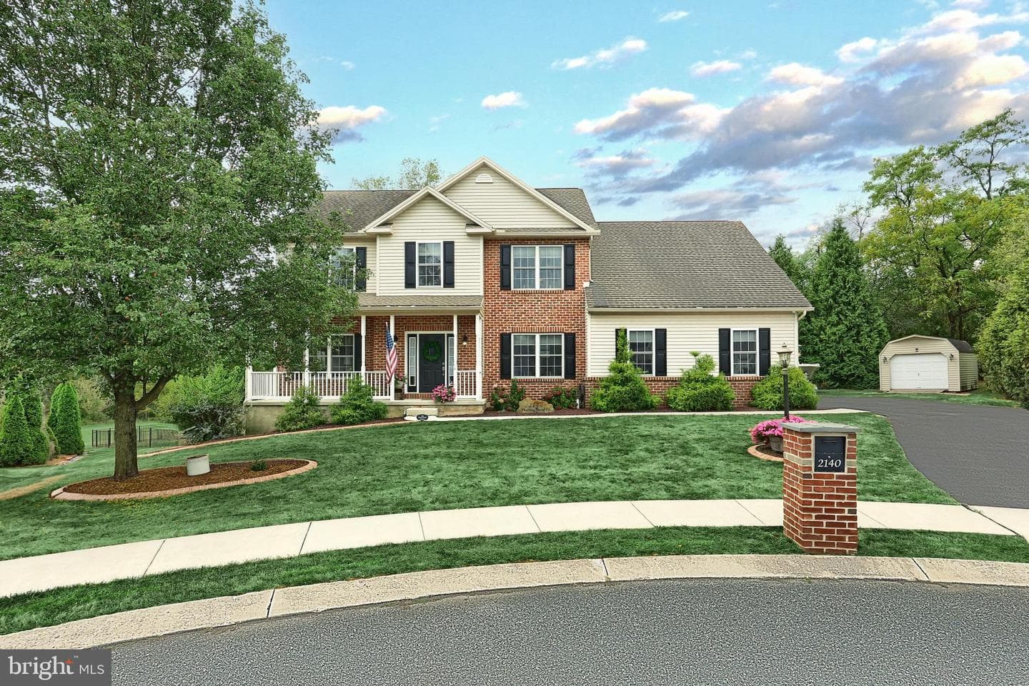 2140 Thoroughbred Court photo 1
