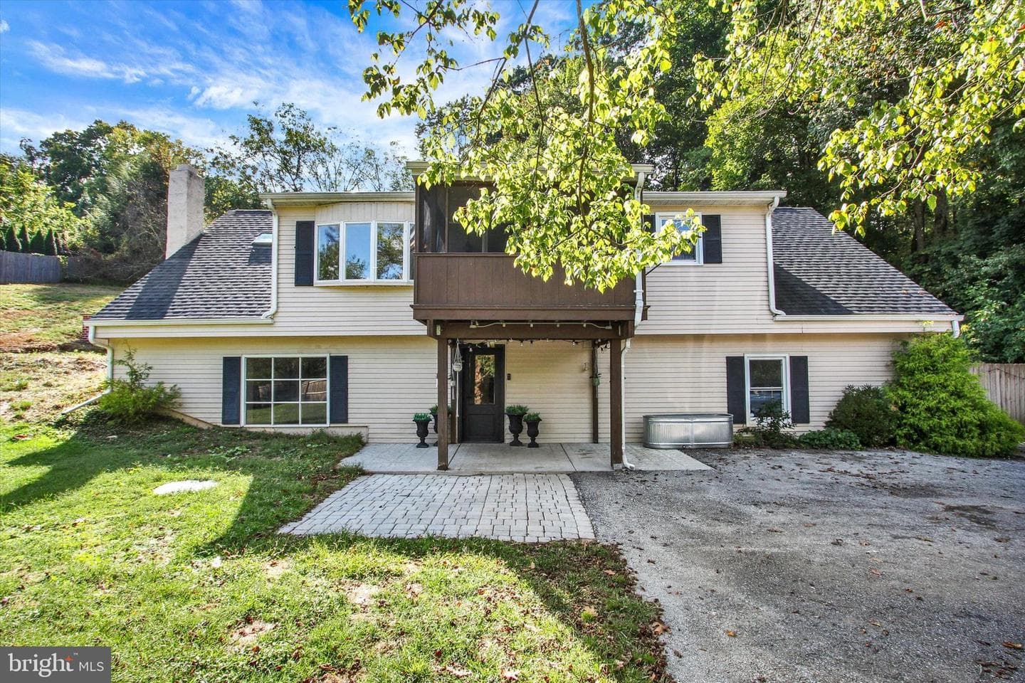 1753 Black Rock Road