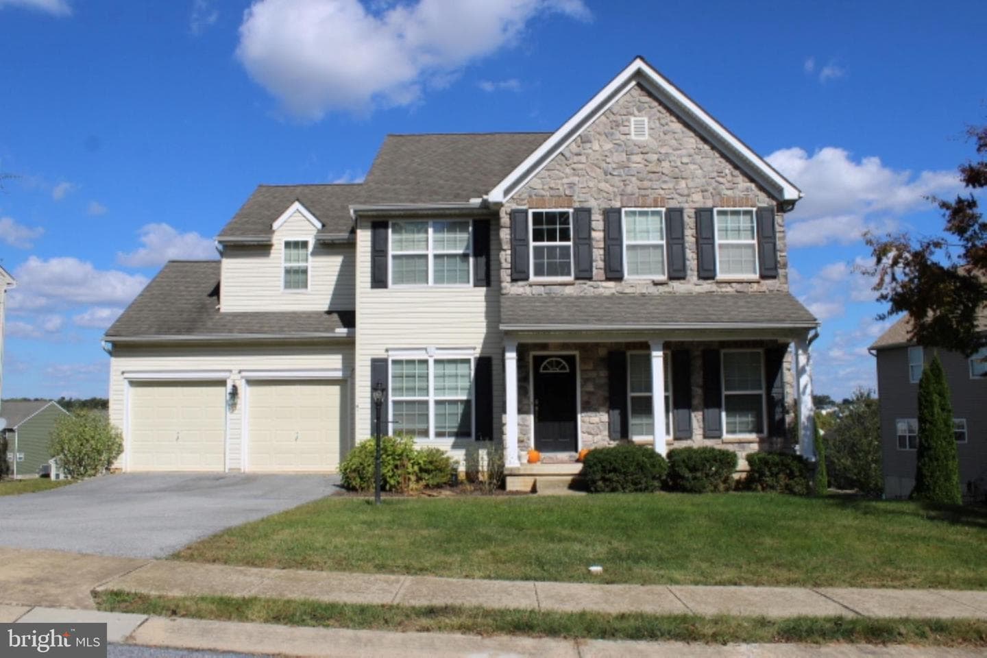 41 Logan Drive photo 1