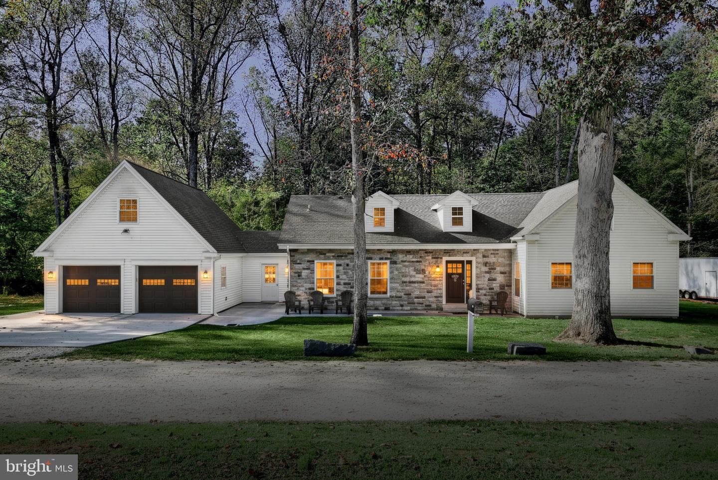 755 River Road photo 1