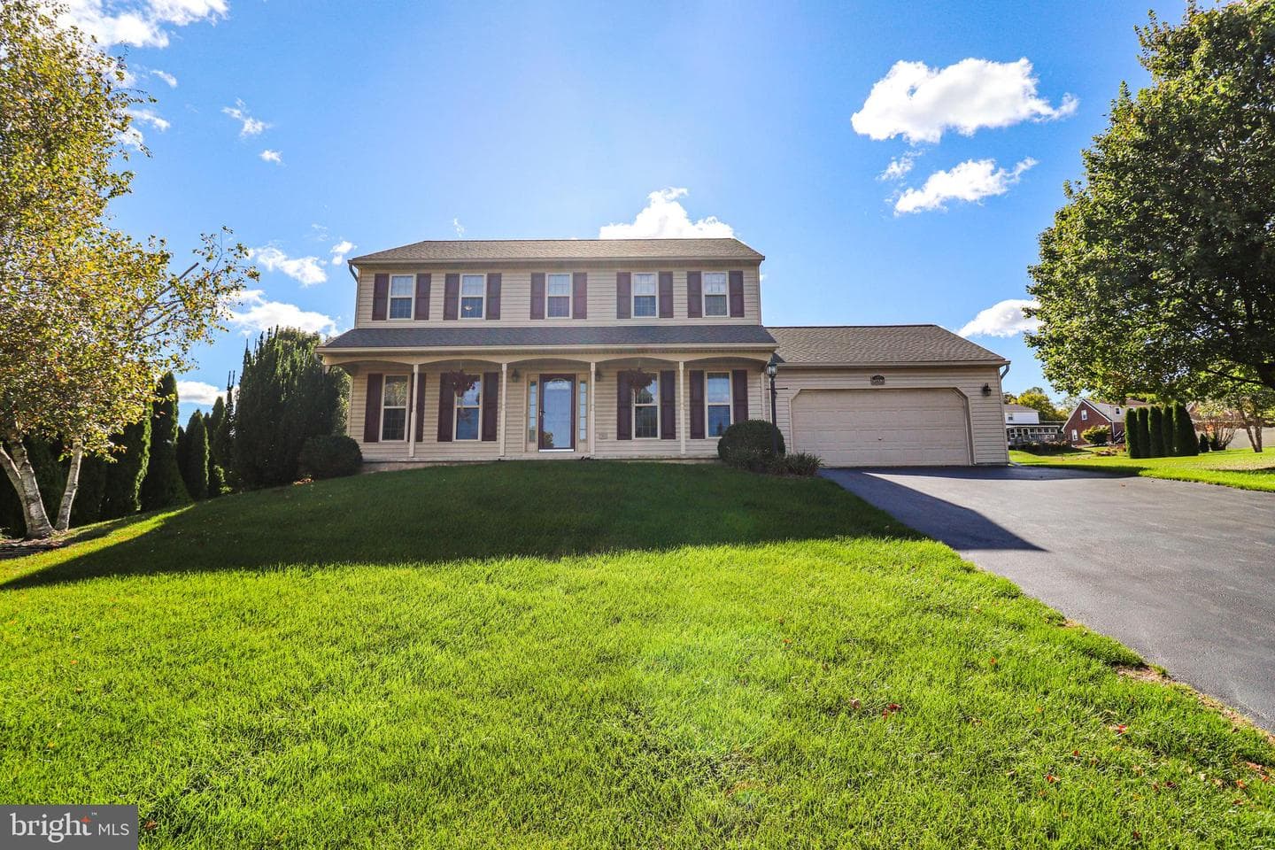 8 Parkview Drive photo 1