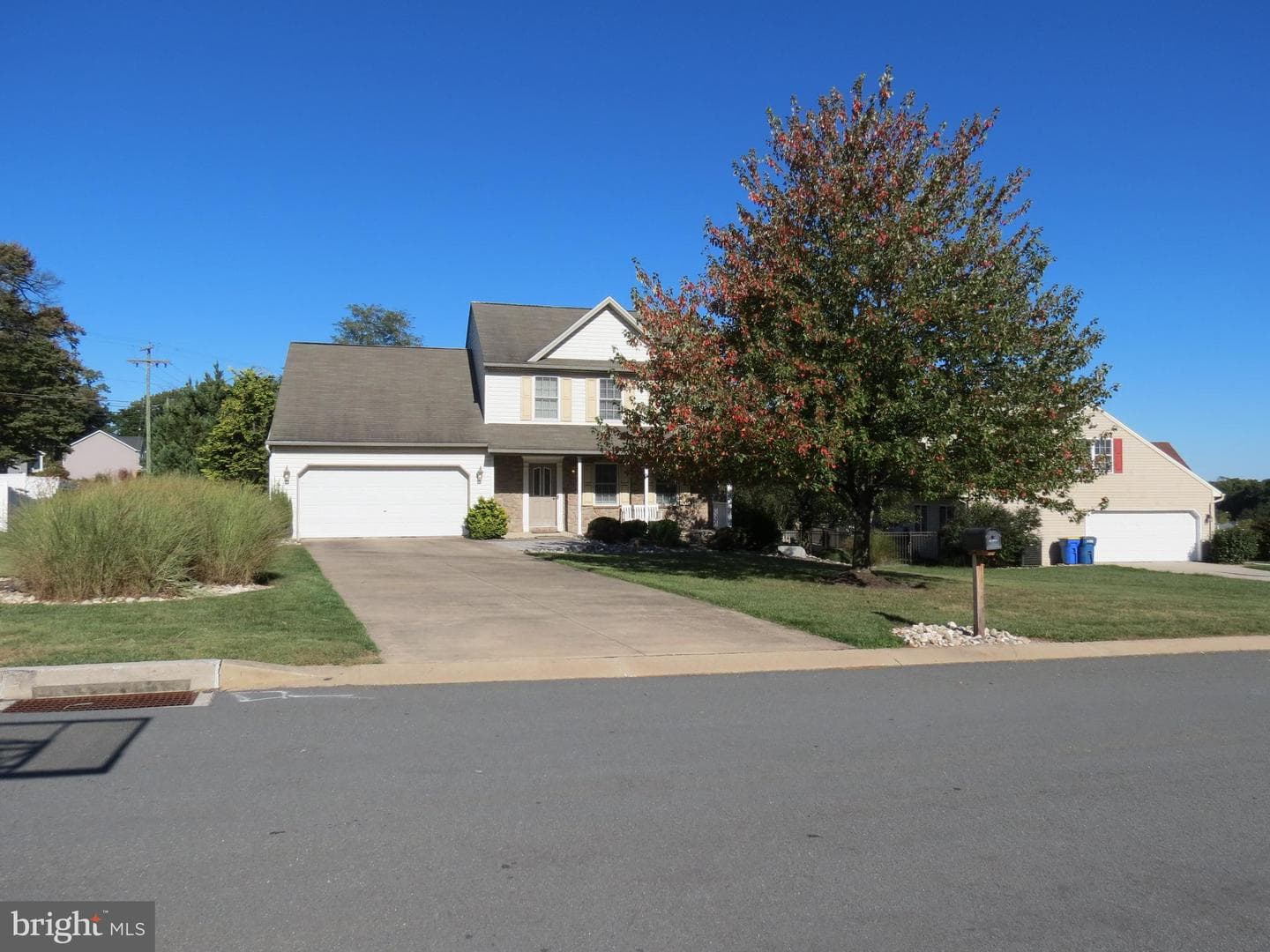 15 Crestview Court photo 1