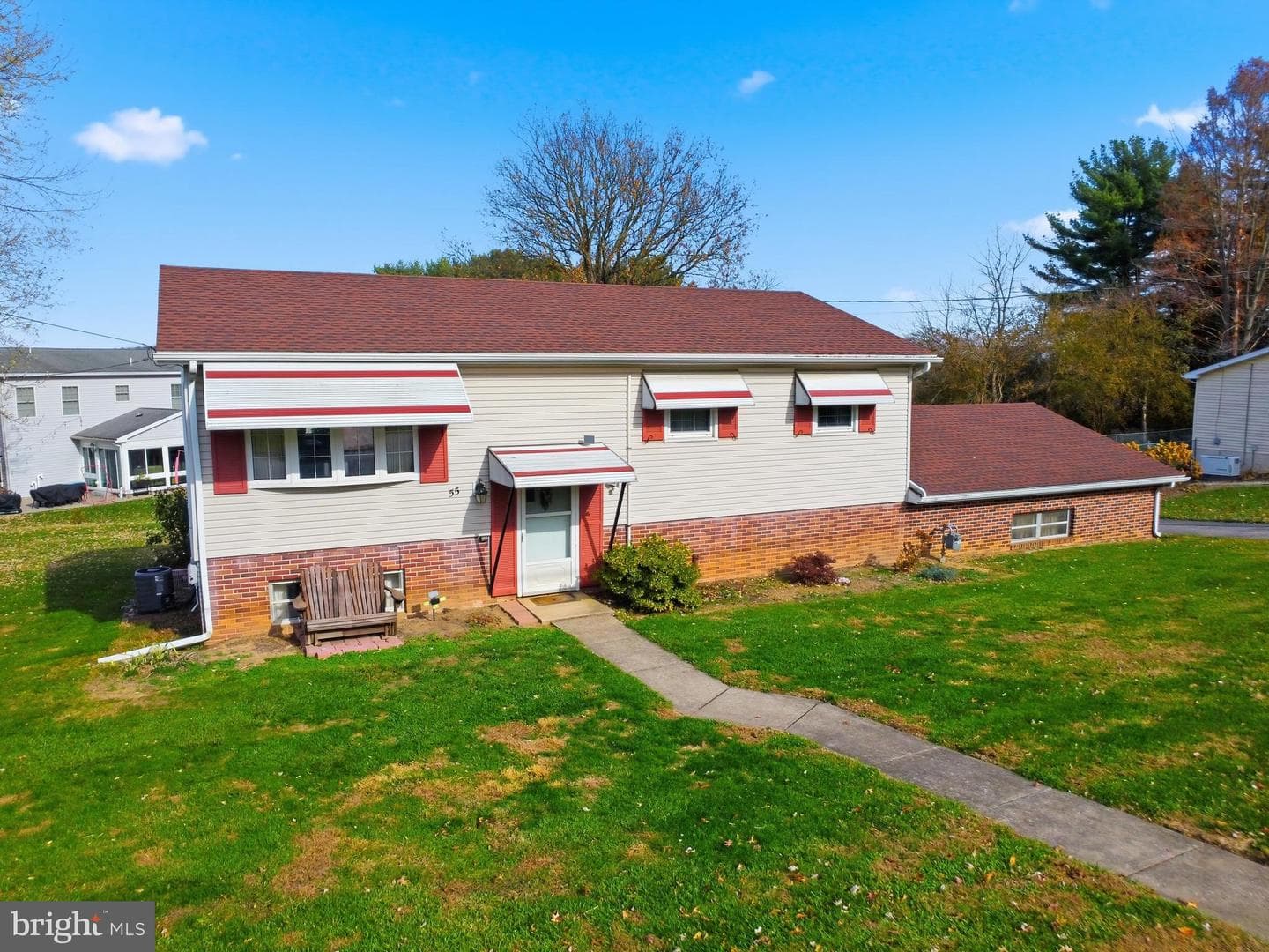 55 Belmar Drive photo 1