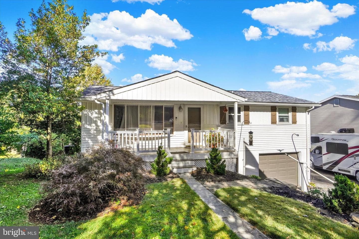 441 Woodland View Drive photo 1