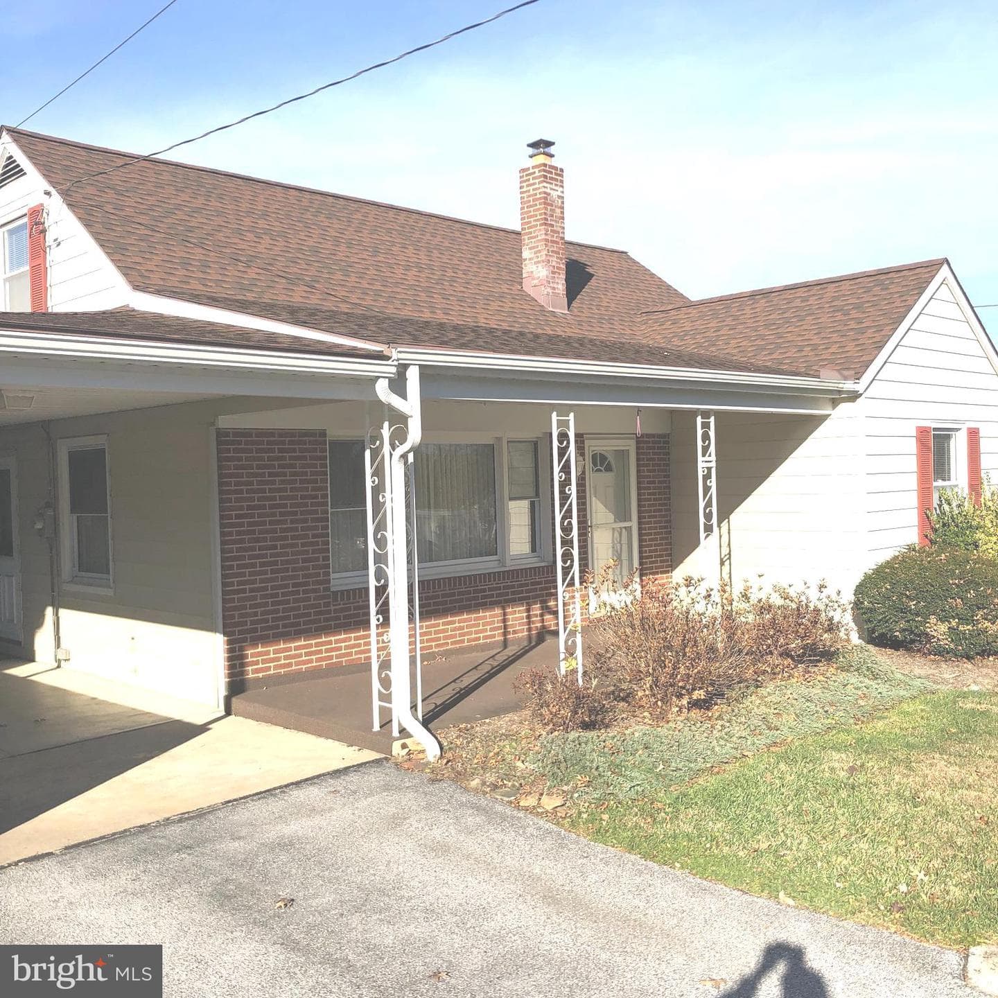 59 E Crestlyn photo 1