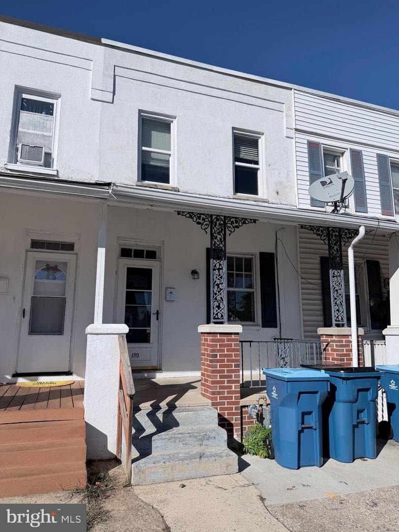 1713 Orange Street photo 1