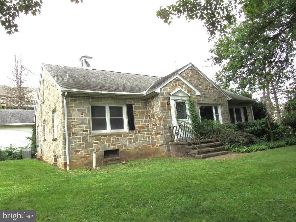 1755 Camp Betty Washington Road photo 1