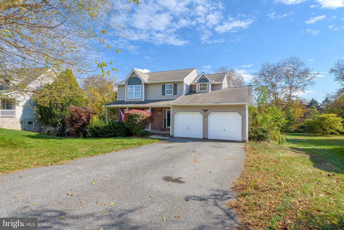 111 Penny Lane photo 1