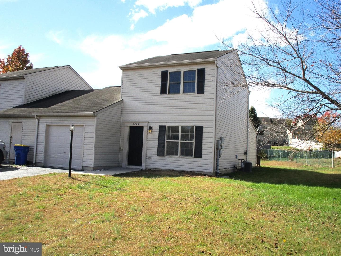 3044 Spectrum Road photo 1