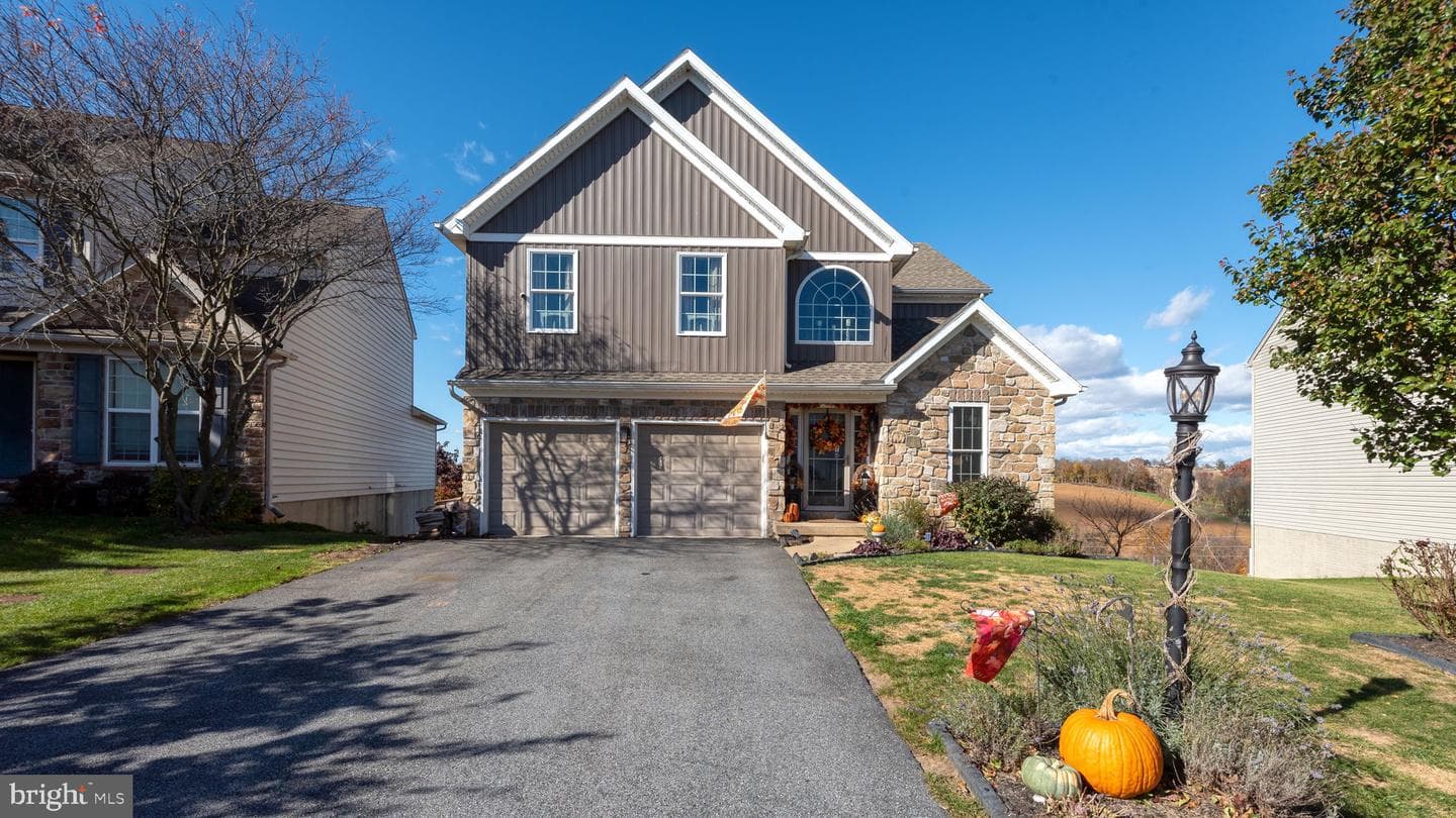 495 Thomas Armor Drive photo 1